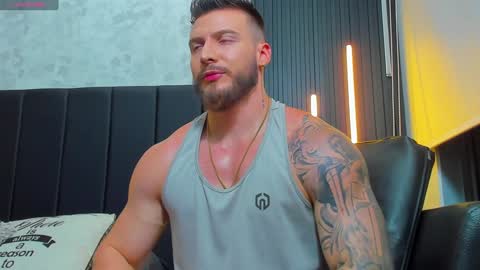 David Blakee online show from December 13, 5:05 am