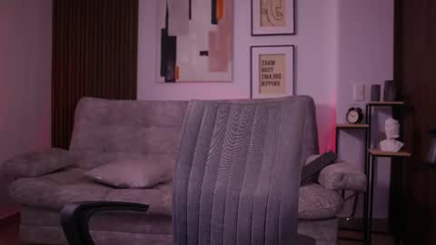 Davies brown    schedule 12pm to 5pm col time online show from November 22, 10:42 pm