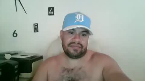 davinson_lopez35 online show from July 12, 7:16 pm
