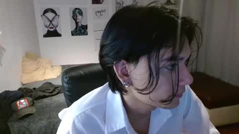 davoxer online show from November 20, 3:39 am