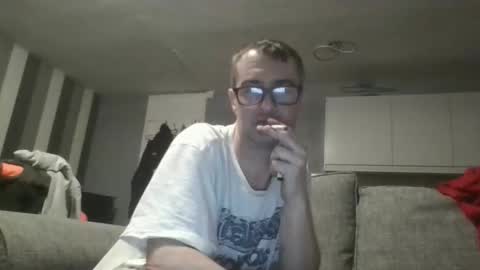 Dazzill online show from November 20, 9:46 pm