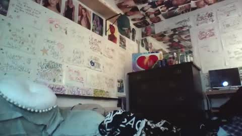 dbeamon92 online show from March 31, 5:47 pm