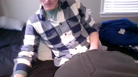 Snapshot of dee4dayz19 chatting on February 9, 10:11 pm Dee4dayz online show from February 9, 10:11 pm