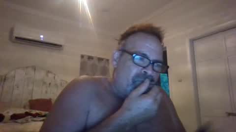 Snapshot of deepdiveme chatting on October 3, 10:48 pm deepdiveme online show from October 3, 10:48 pm