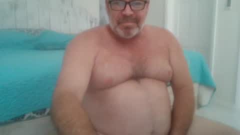 Snapshot of deepdiveme chatting on February 4, 5:23 pm deepdiveme online show from February 4, 5:23 pm