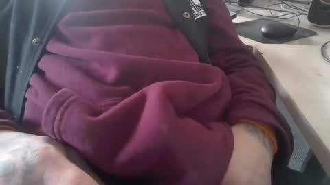 Snapshot of deepstrokes25 chatting on February 19, 6:00 pm deepstrokes25 online show from February 19, 6:00 pm