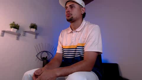  DEIVY  online show from October 3, 10:04 pm