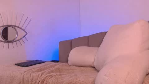  DEIVY  online show from September 24, 4:45 am