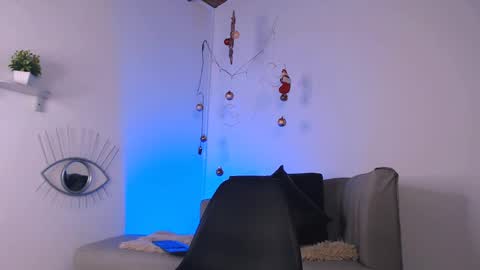  DEIVY  online show from January 4, 10:55 pm