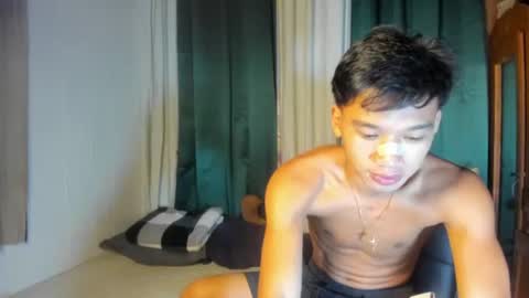 den_cummers online show from July 7, 1:37 pm