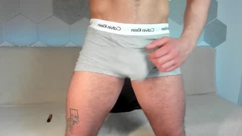 Dennis Bloom online show from February 24, 8:31 pm