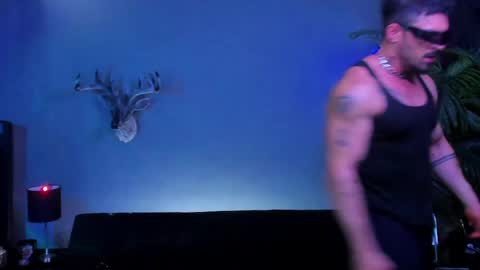 dennis_cox_ online show from May 22, 9:58 am