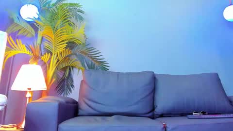 dennis_cox_ online show from October 4, 1:10 am