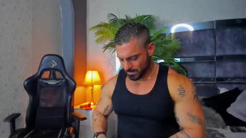 dennis_cox_ online show from February 10, 2:26 pm