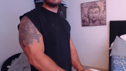 Derek online show from February 25, 8:30 pm