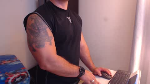 Derek online show from January 8, 10:48 pm