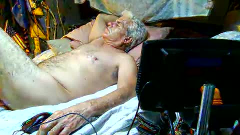 derick1961 online show from January 17, 11:02 am