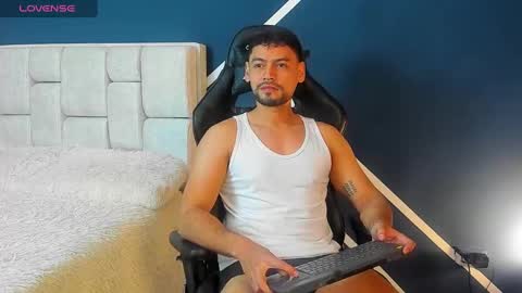 DerryBigger CM online show from March 7, 2:12 pm