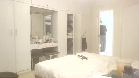 desiboi9 online show from September 11, 11:48 pm