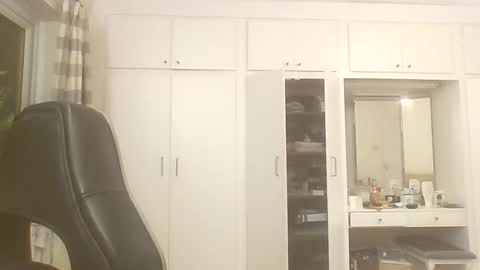 desiboi9 online show from September 20, 11:38 pm