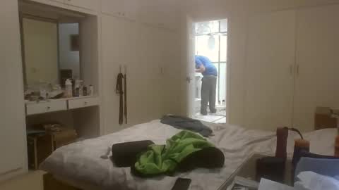 desiboi9 online show from February 23, 12:15 am