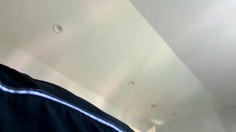 Desi Dude online show from May 18, 11:09 pm