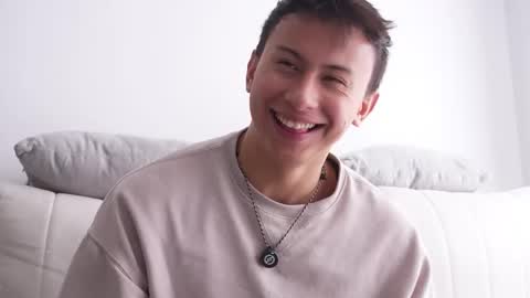 Snapshot of deus_belli chatting on September 29, 6:37 pm Deus Belli online show from September 29, 6:37 pm