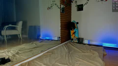 Devil online show from March 2, 10:23 pm