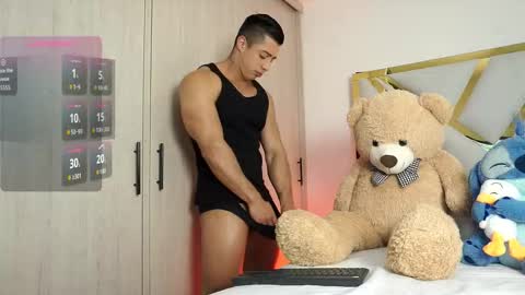 Devin Hunter online show from February 10, 4:33 pm