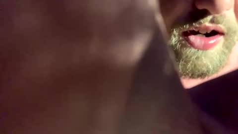 Auzzy Dream online show from December 17, 1:49 pm