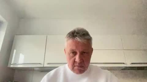 Devon online show from December 4, 8:43 am