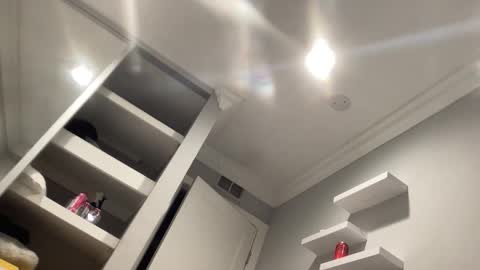 devyy333 online show from October 17, 12:31 pm