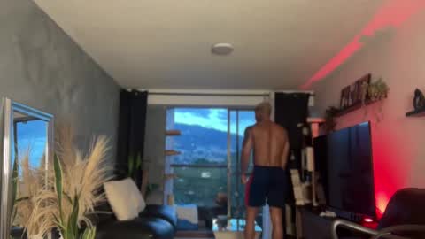 Diego online show from September 15, 11:06 pm