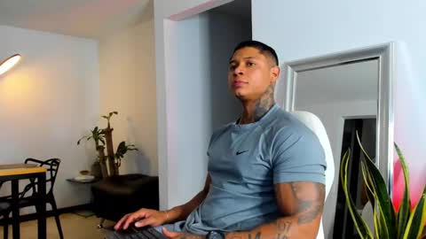 Diego online show from February 7, 11:45 pm