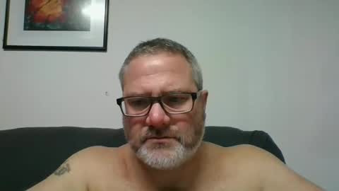 Snapshot of diamond_couple_82 chatting on January 6, 5:41 am diamond_couple_82 online show from January 6, 5:41 am