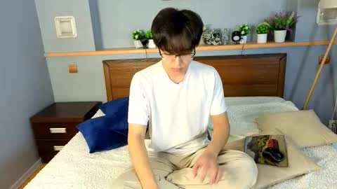 Adam online show from February 20, 2:19 pm