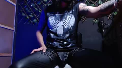 DICAPRIO online show from December 4, 5:25 am