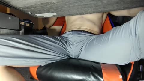 Dick And Muscle online show from December 22, 2:17 am