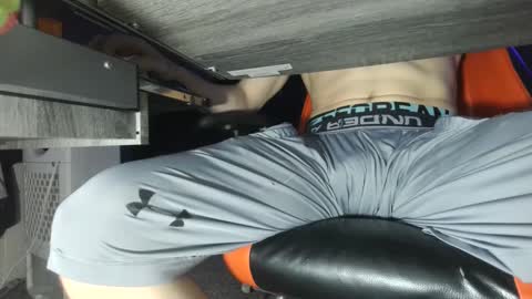 Dick And Muscle online show from January 14, 1:26 am