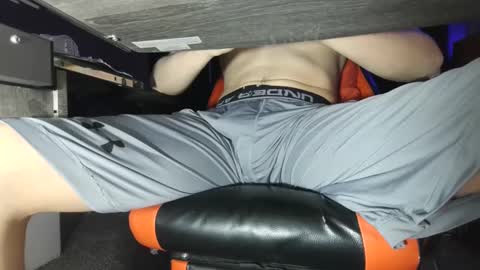 Dick And Muscle online show from February 12, 4:44 am