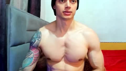 jhon online show from December 15, 7:00 pm