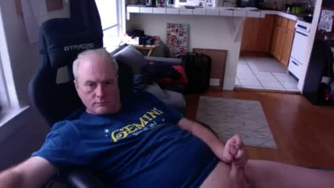 Richard Fleischer online show from February 9, 5:06 pm