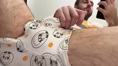 Im Julian  all cum shot videos here    online show from November 27, 9:18 pm