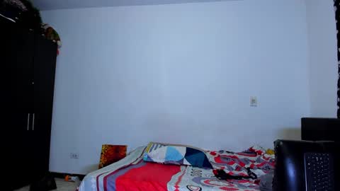 diiego_xxx online show from October 3, 12:32 pm