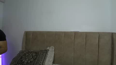 Dilan Coy online show from June 30, 10:00 pm