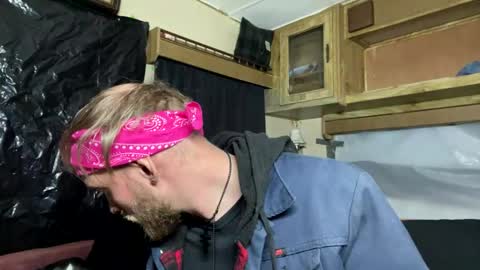 Daddy online show from December 16, 3:35 am