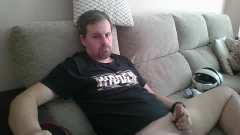 dili999 online show from September 14, 8:27 am