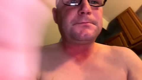 dill327 online show from December 12, 9:04 pm