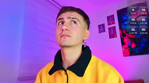 Julian Independent Model online show from March 17, 11:18 pm