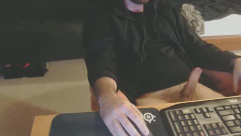 dye-AH-juh-neez online show from December 4, 12:30 am